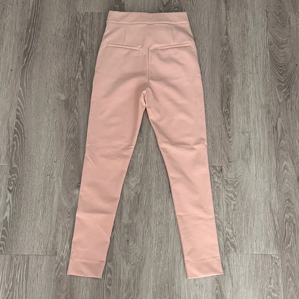 Stylish Pink High-Waisted Pants - Picture 2 of 5